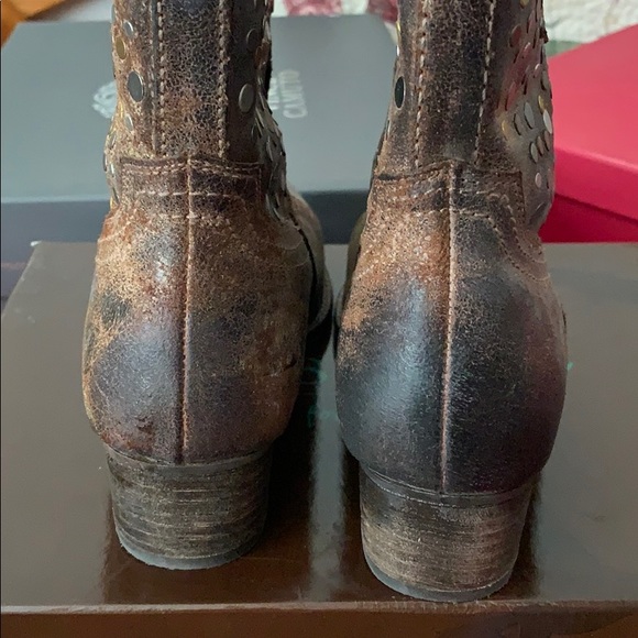 Diba.true Flying Solo studded bootie - small 8.5 fits like 7.5 - Picture 4 of 7